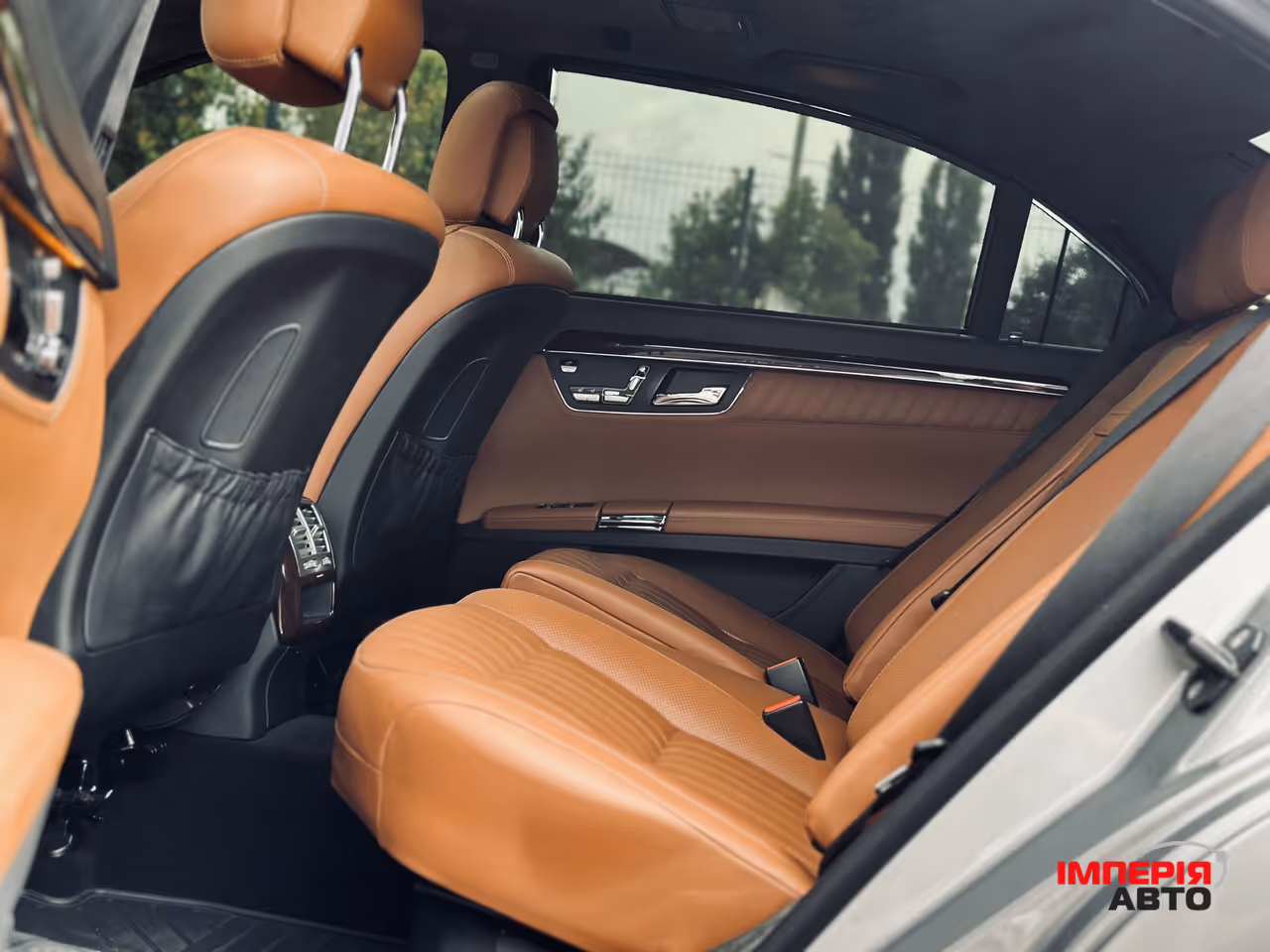 Mercedes-Benz S-Класс - фото 31