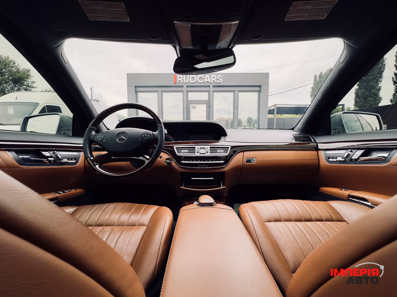 Mercedes-Benz S-Класс - фото 17