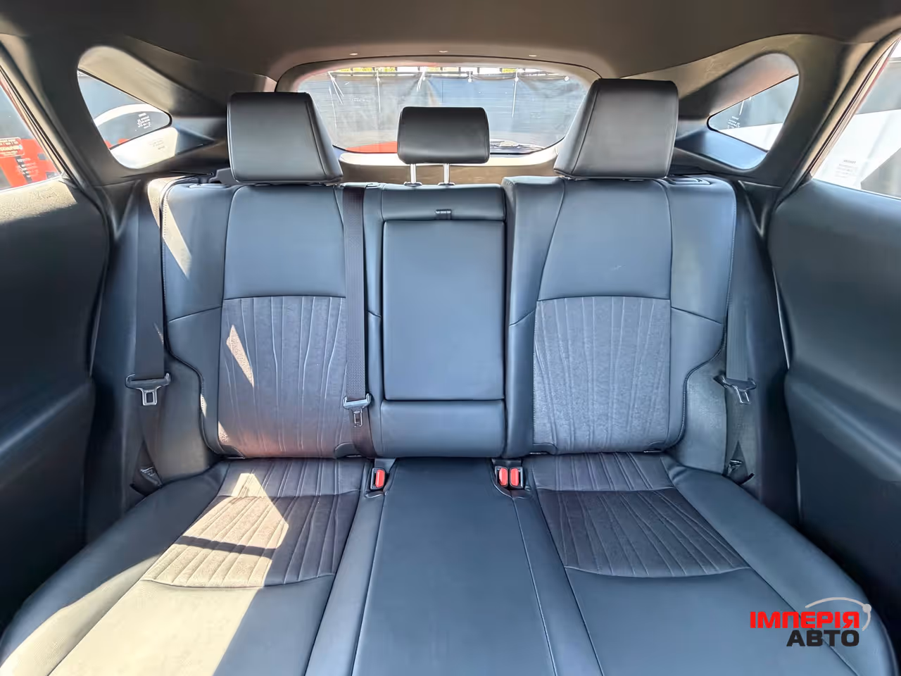 Toyota Venza - фото 4