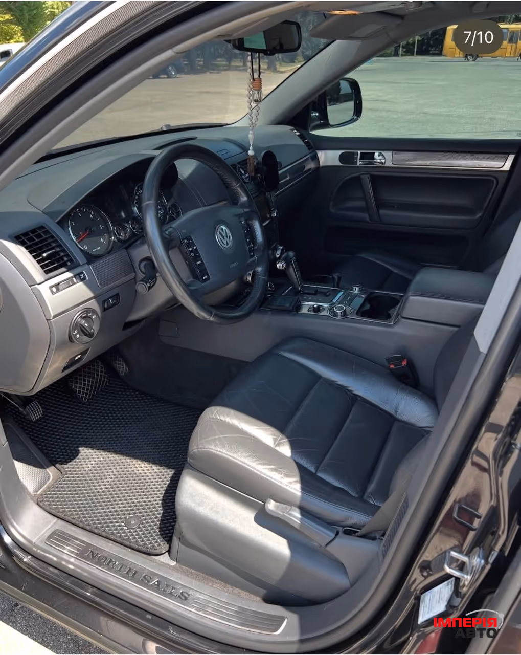 Volkswagen Touareg - фото 7