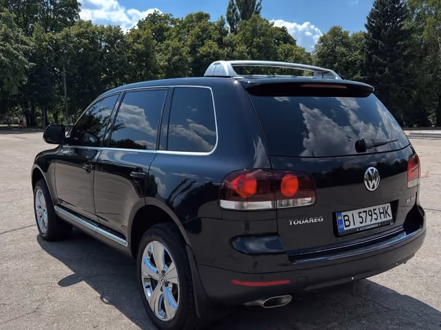 Volkswagen Touareg - зображення 4