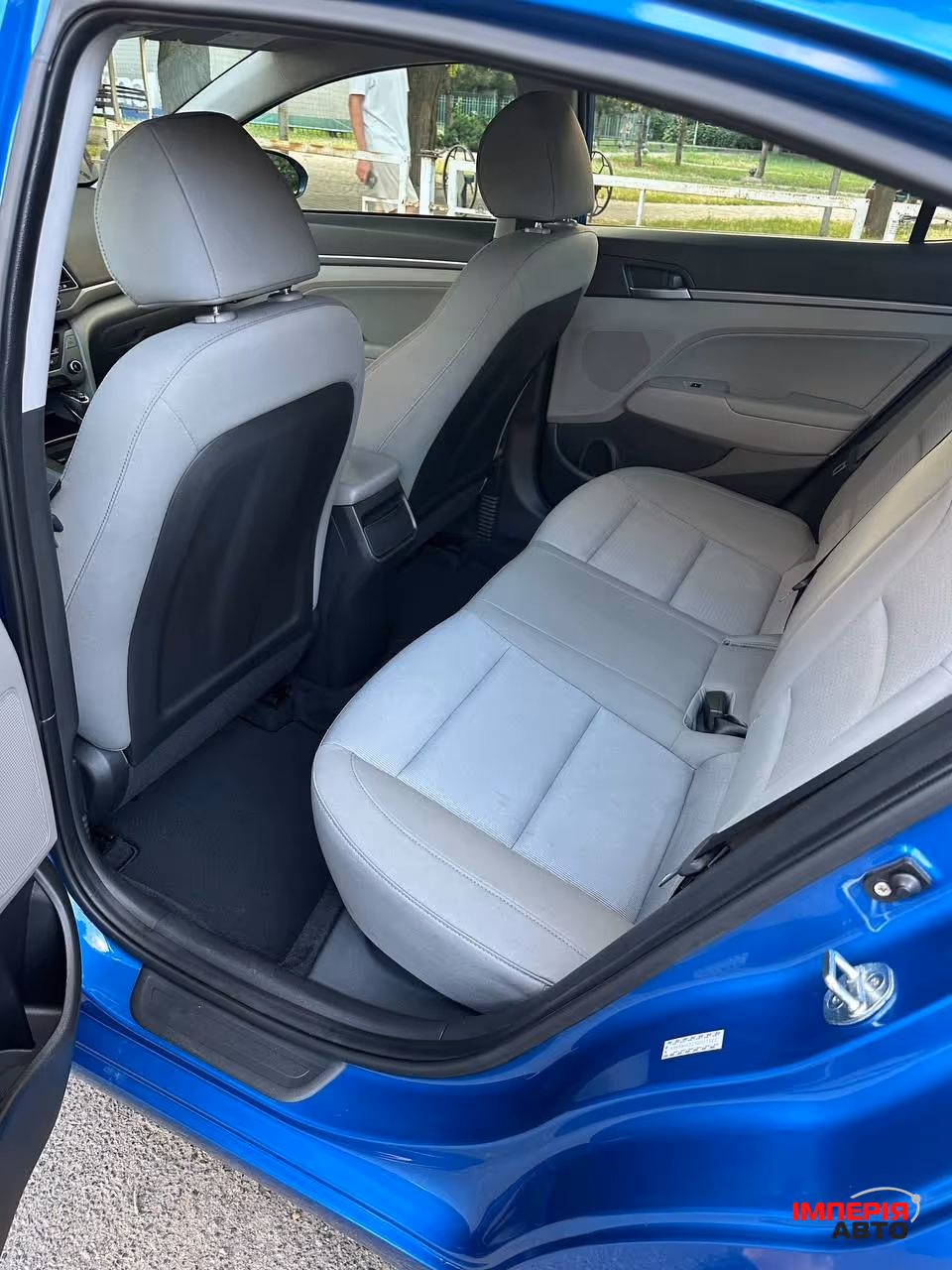 Hyundai Elantra - фото 6