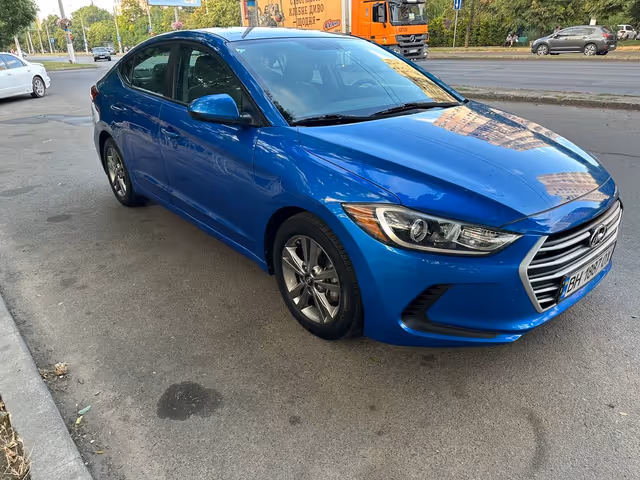 Hyundai Elantra - зображення 2