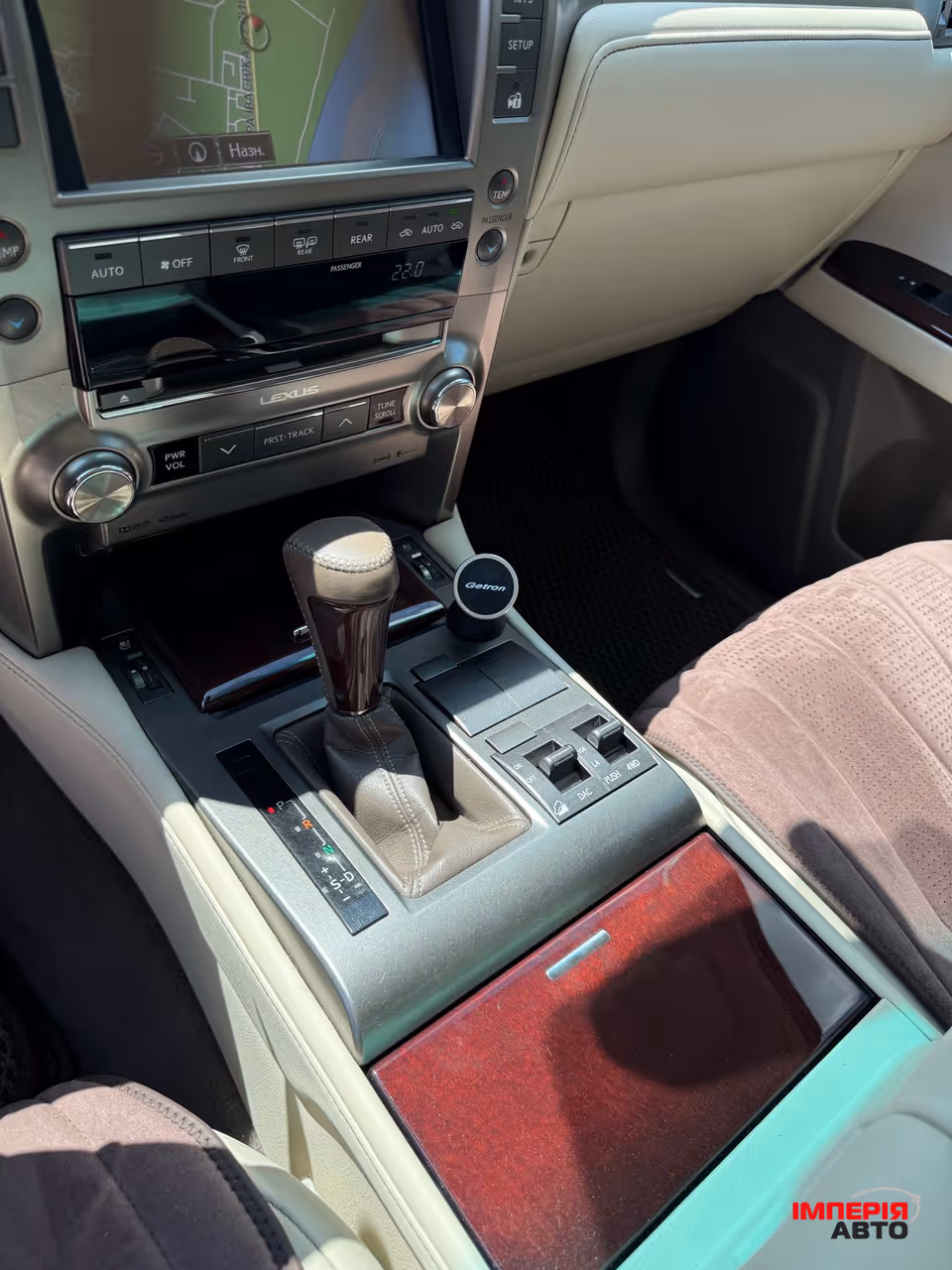 Lexus GX - фото 17