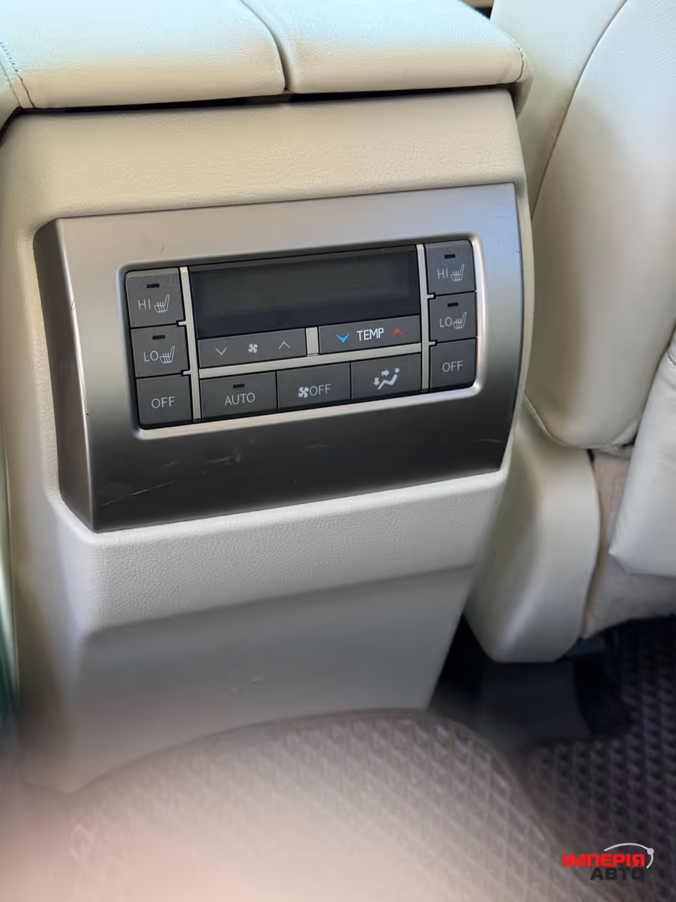 Lexus GX - фото 20