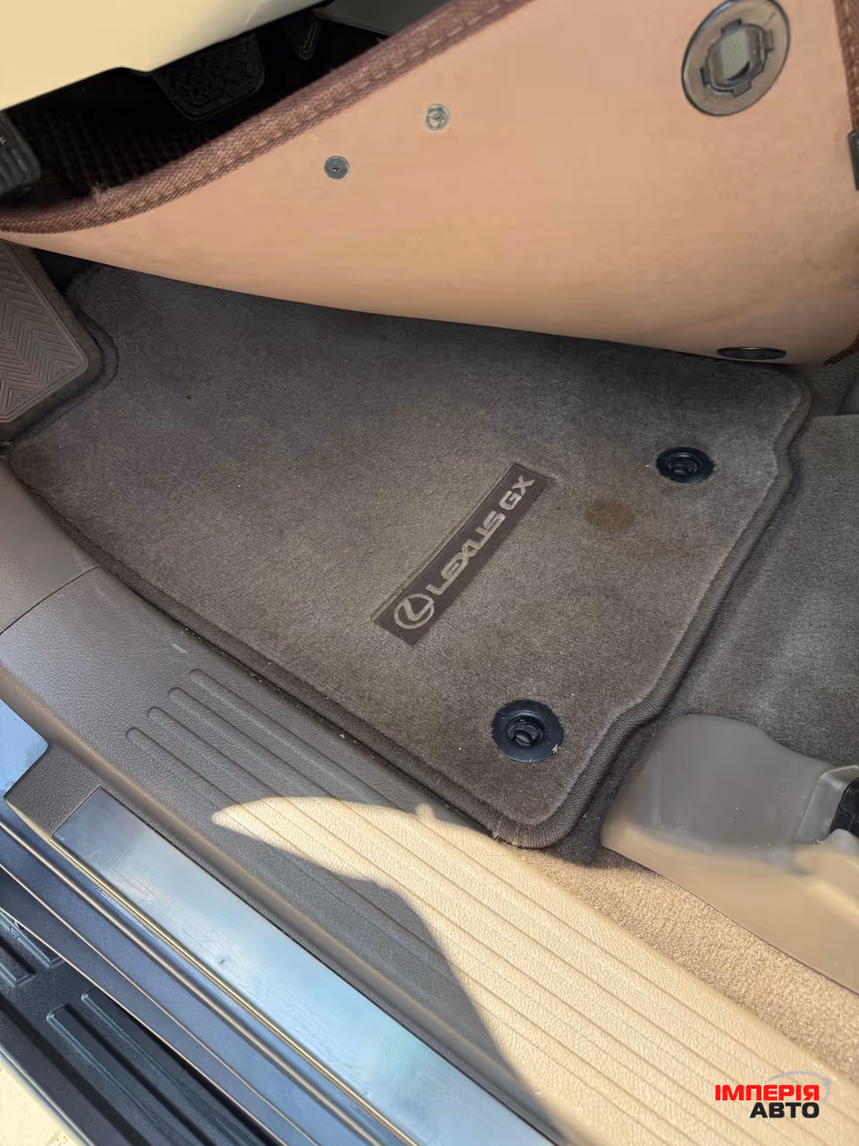 Lexus GX - фото 21
