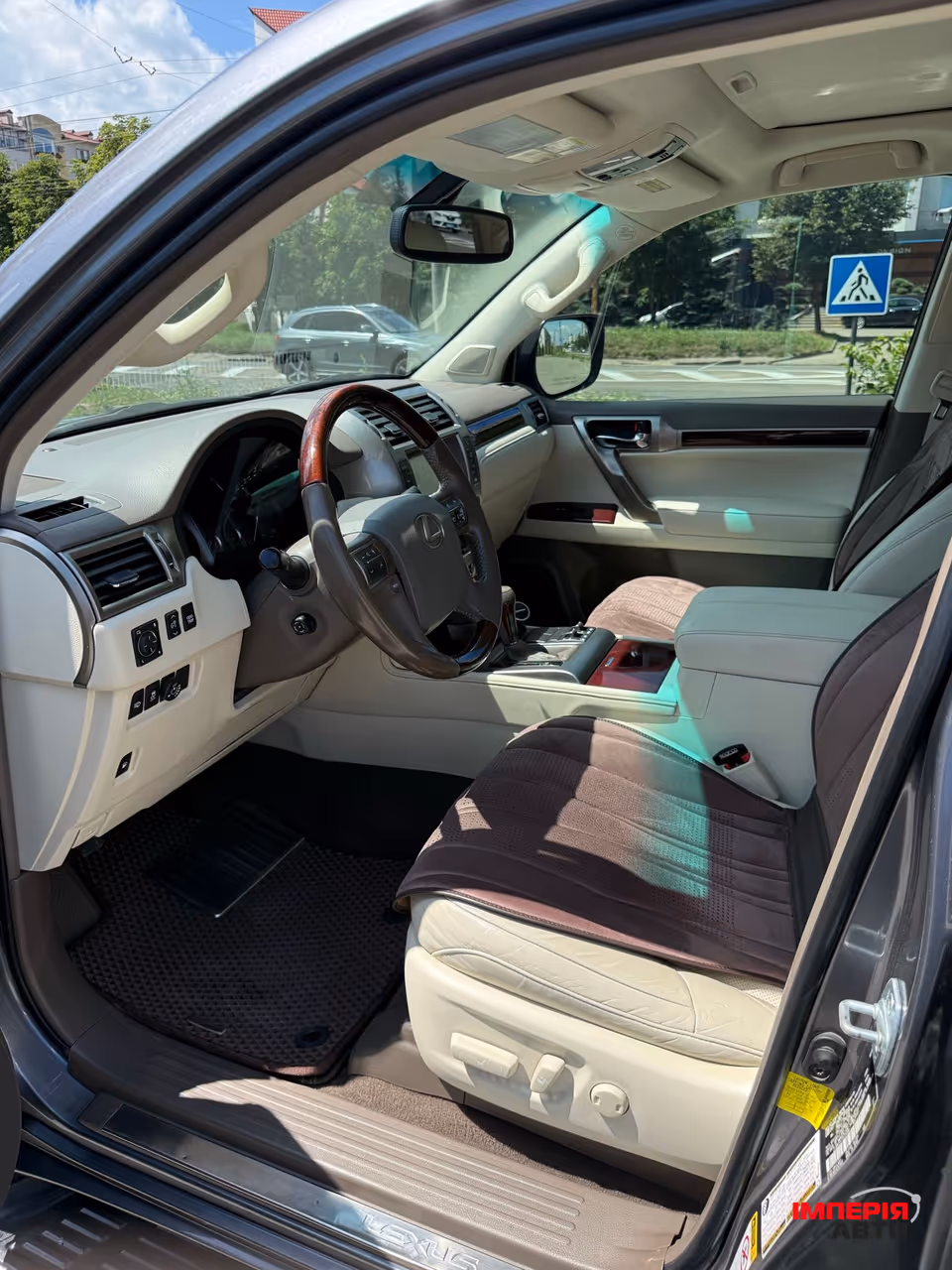 Lexus GX - фото 11