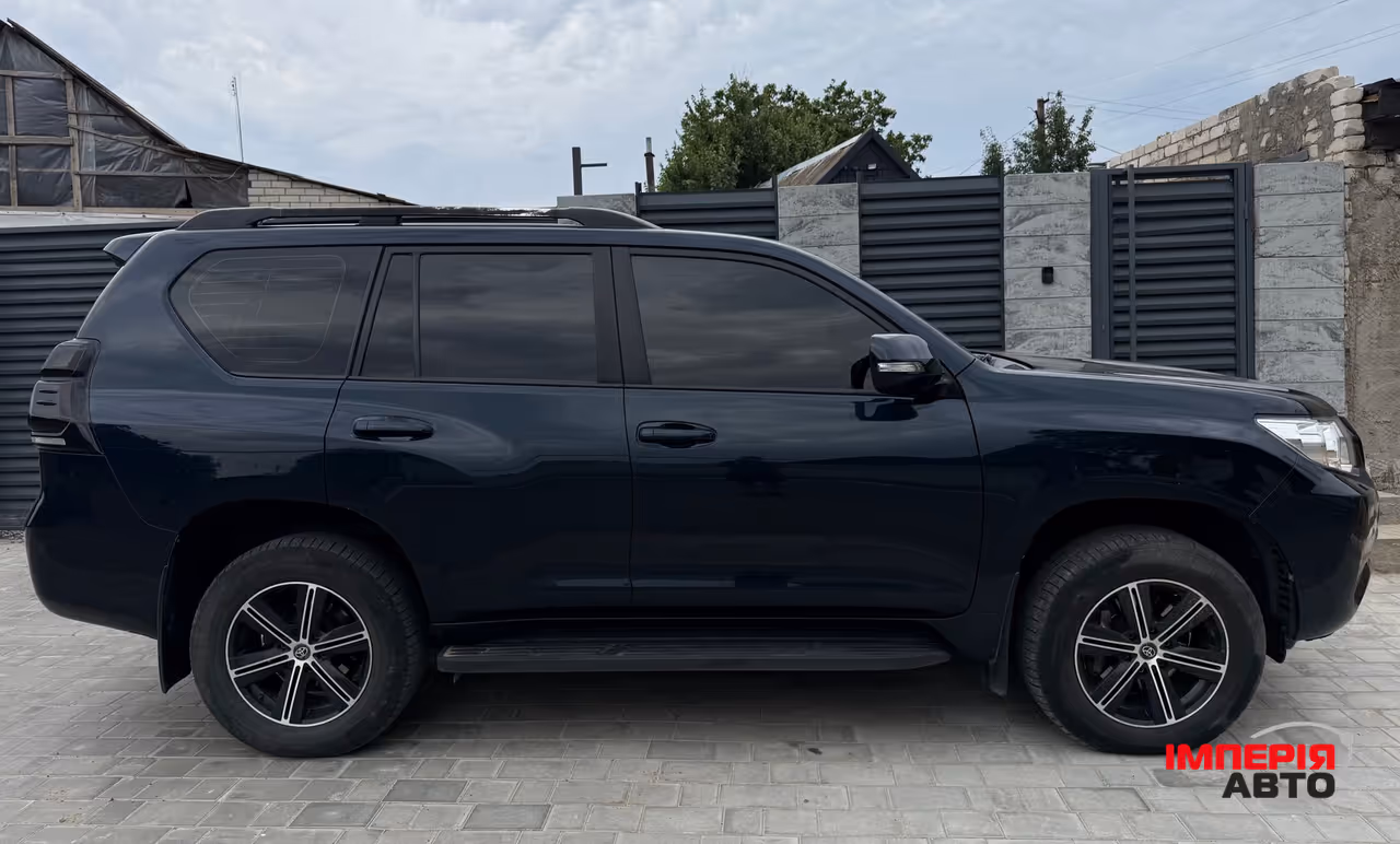 Toyota Land Cruiser Prado - фото 4