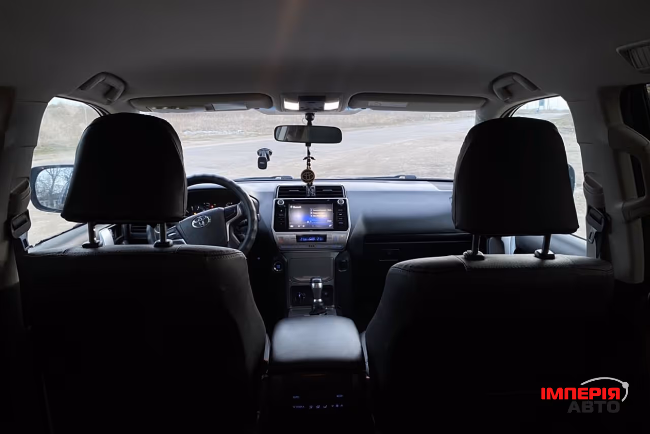 Toyota Land Cruiser Prado - фото 6