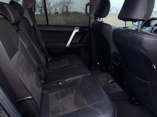 Toyota Land Cruiser Prado - зображення 5
