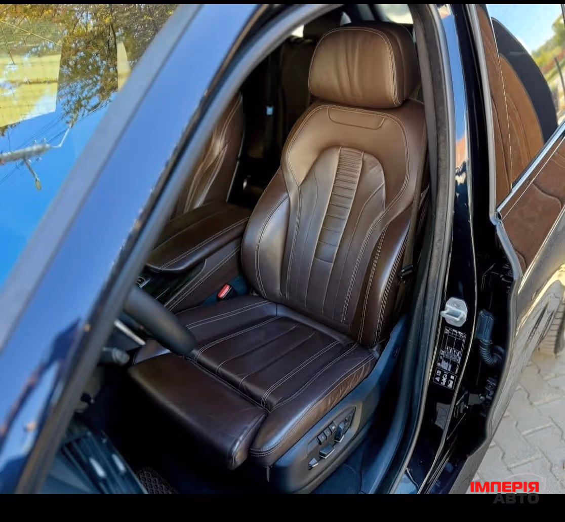 BMW X5 - фото 6