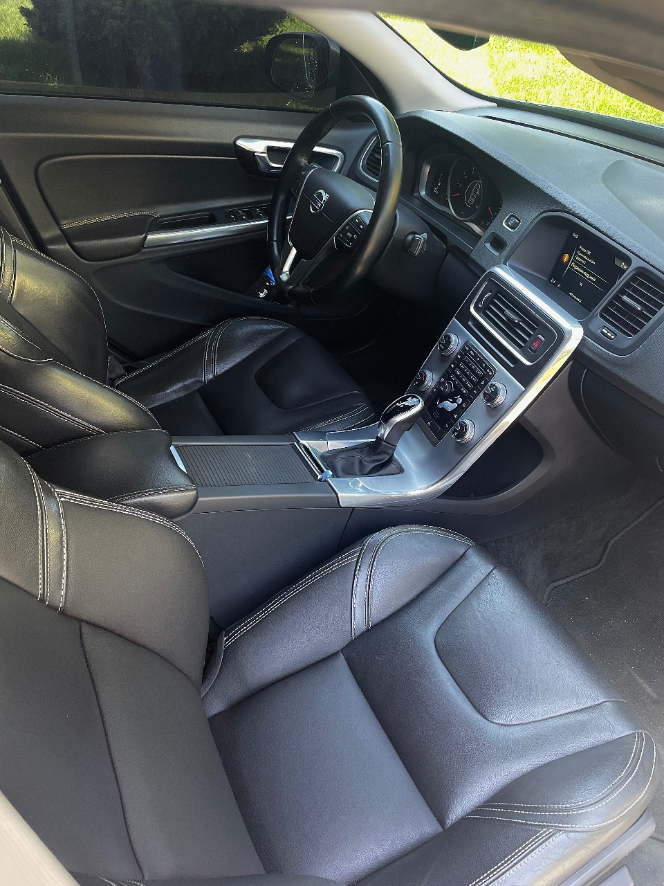 Volvo S60 - фото 4