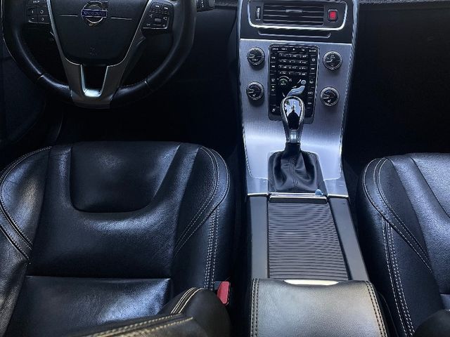 Volvo S60 - фото 5