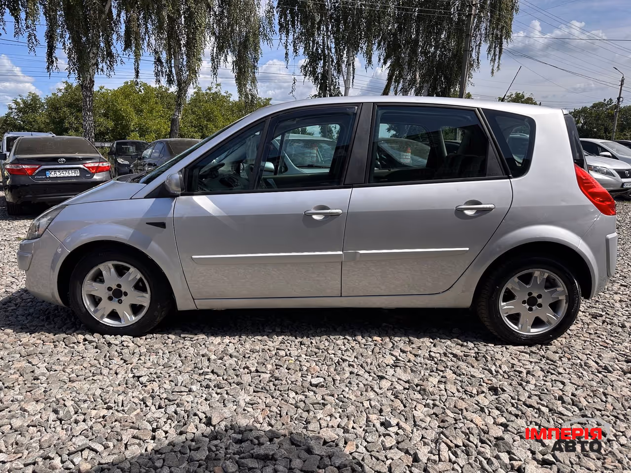 Renault Scenic - фото 15