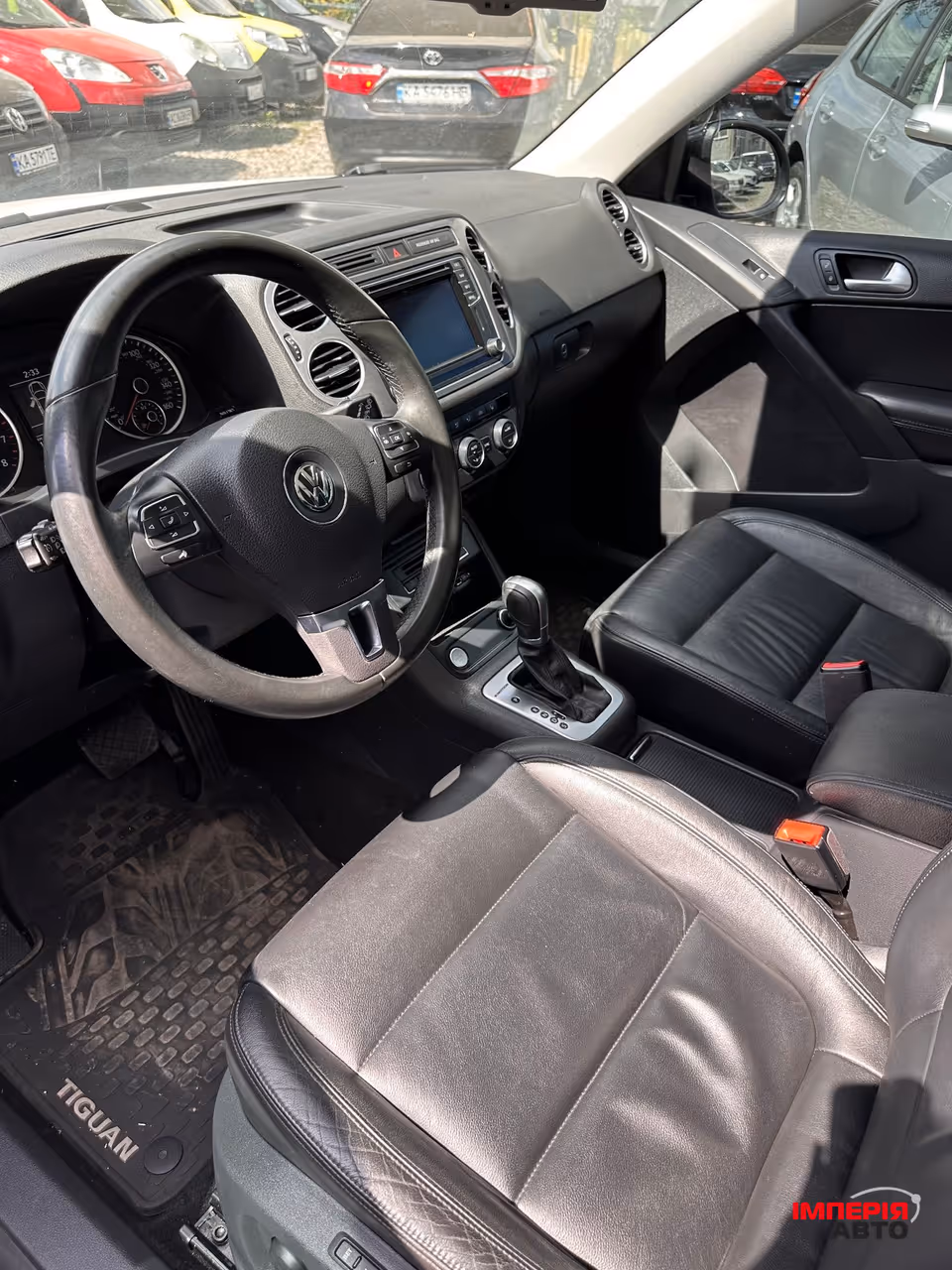 Volkswagen Tiguan - фото 5