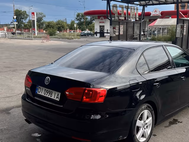 Volkswagen Jetta - зображення 5