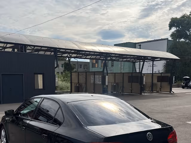 Volkswagen Jetta - зображення 4