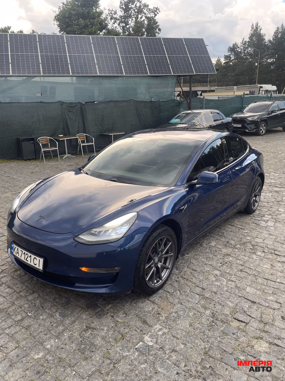 Tesla Model 3 - фото 1