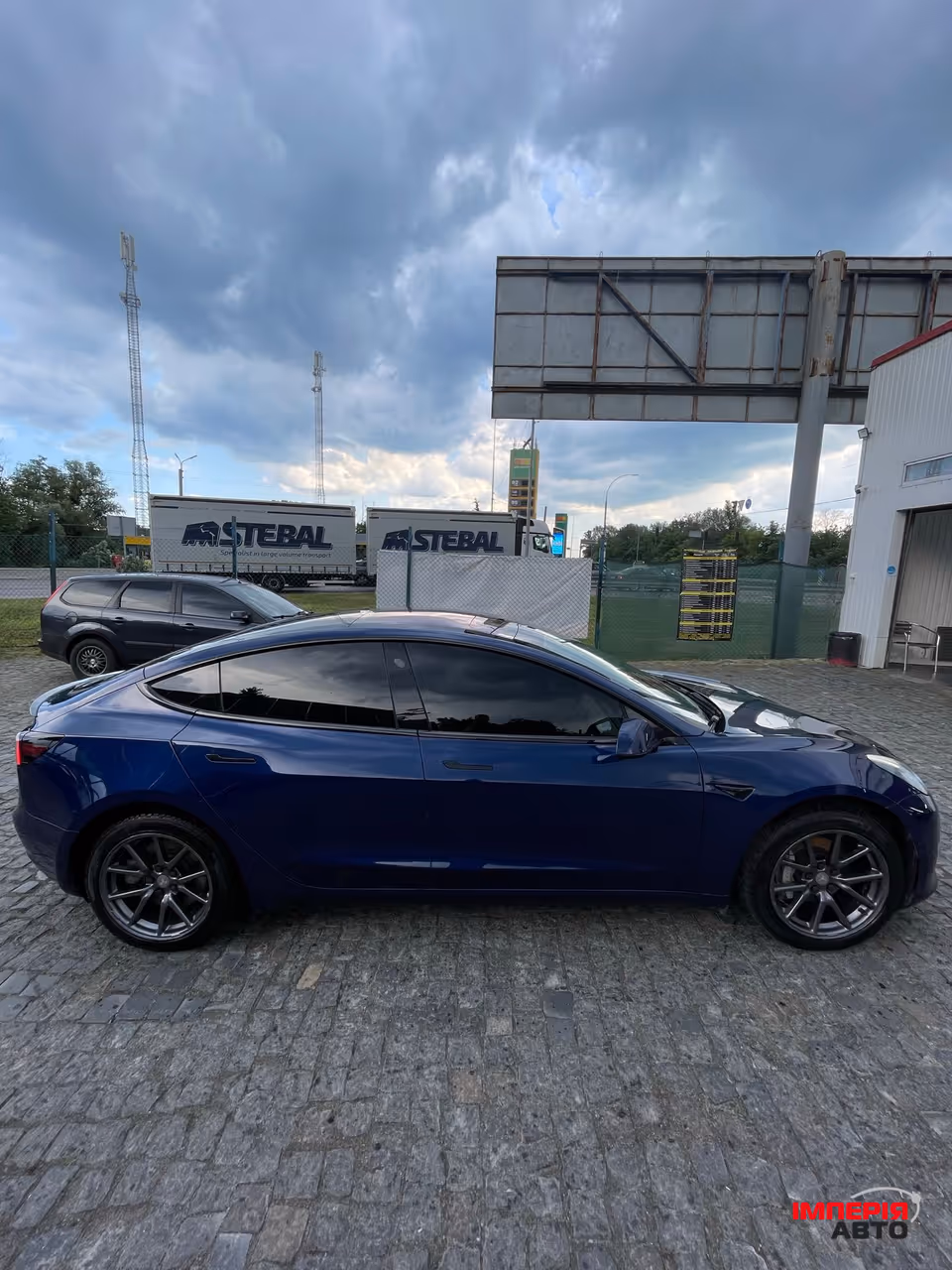 Tesla Model 3 - фото 7
