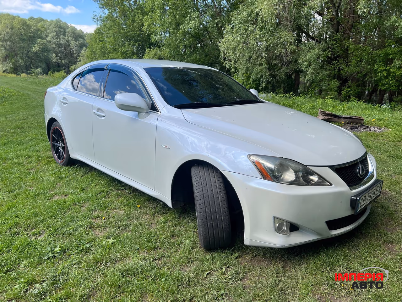 Lexus IS - фото 6