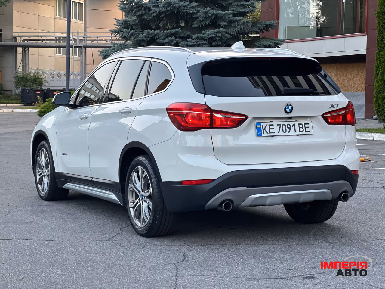 BMW X1 - фото 10