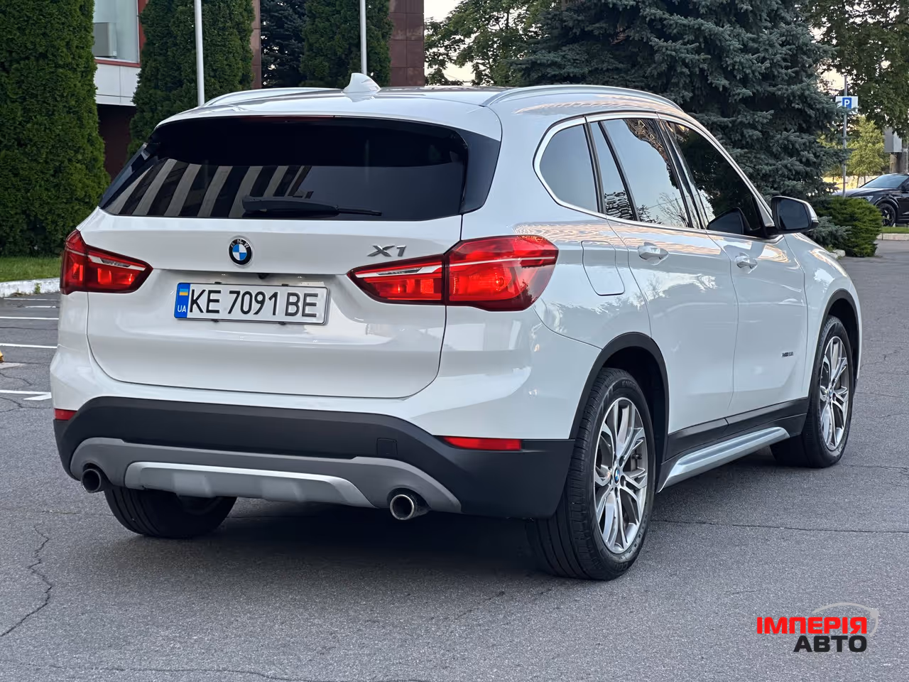 BMW X1 - фото 7