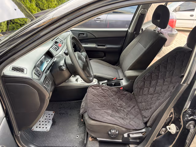 Mitsubishi Lancer - зображення 5