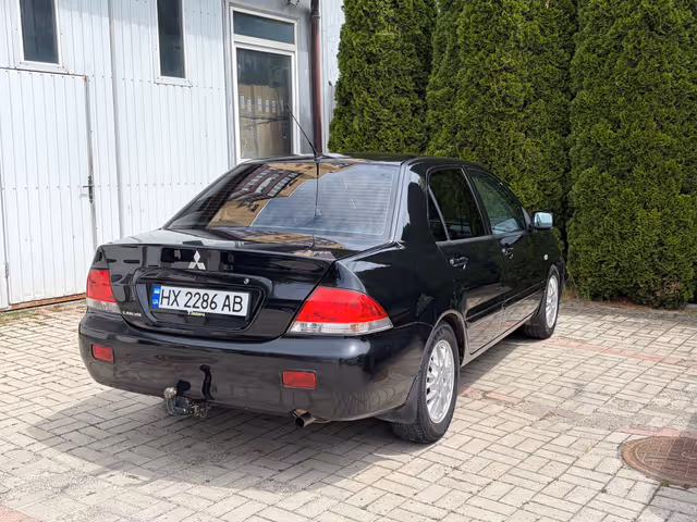 Mitsubishi Lancer - зображення 4