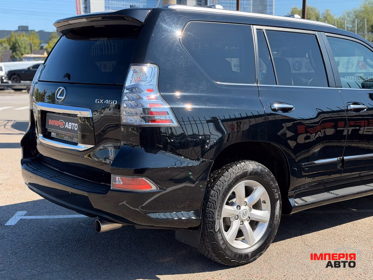 Lexus GX - фото 10