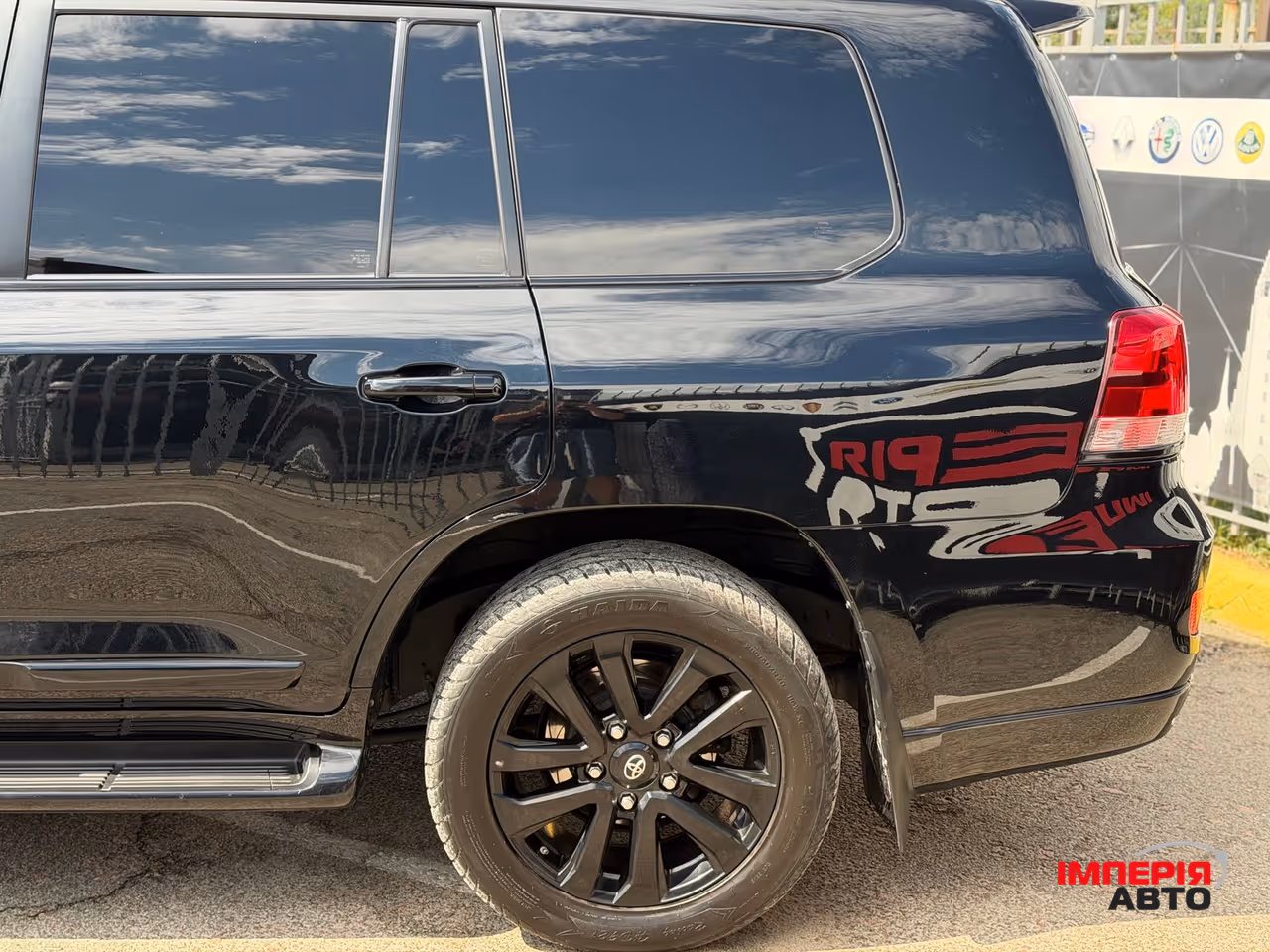 Toyota Land Cruiser - фото 6
