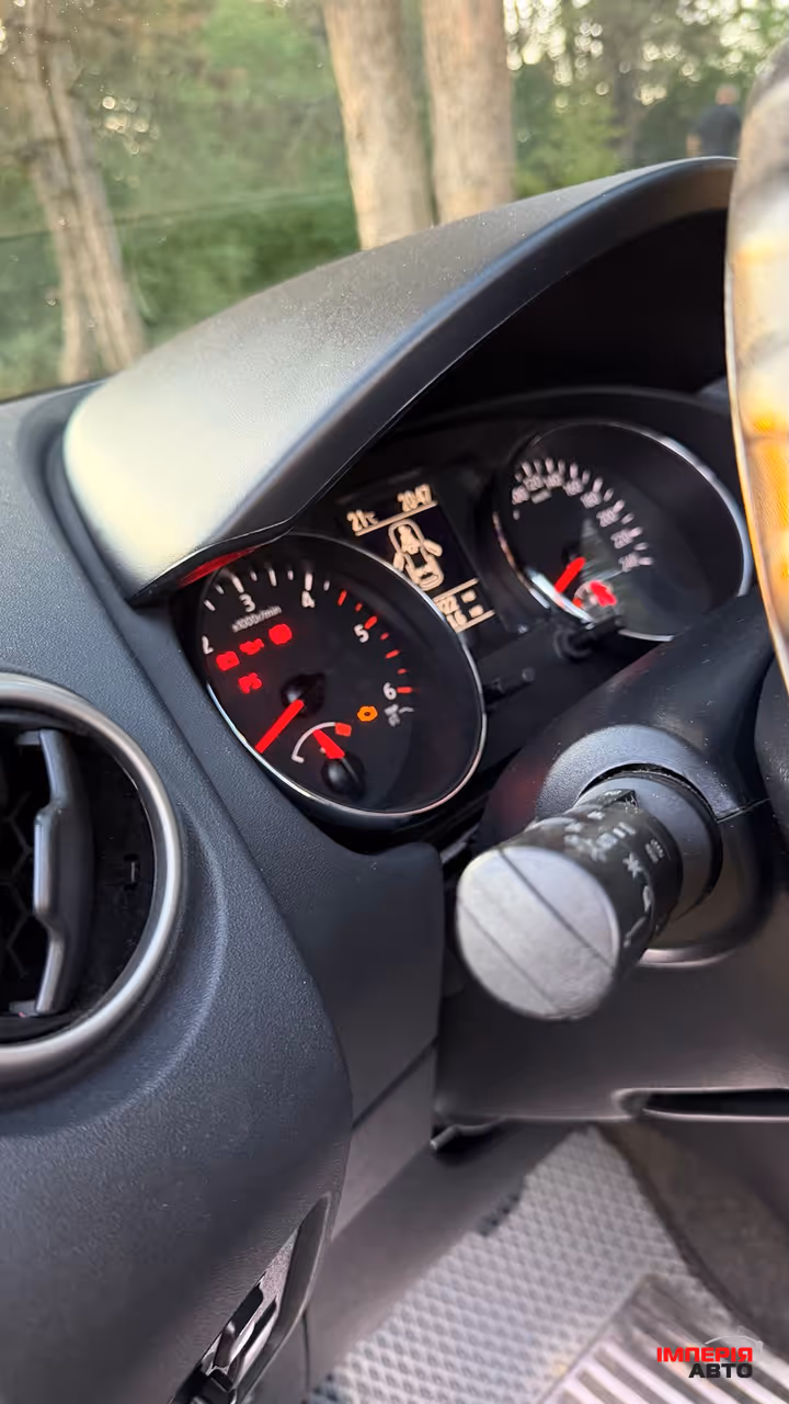 Nissan Qashqai+2 - фото 26