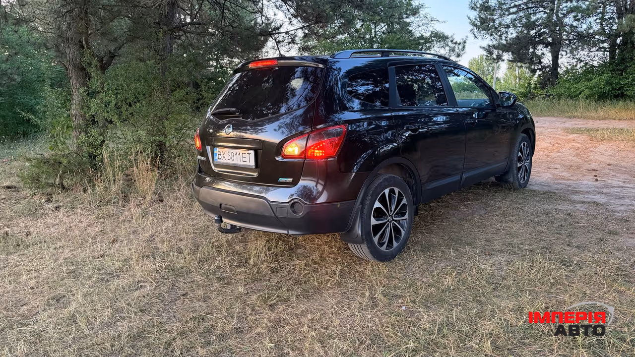Nissan Qashqai+2 - фото 14