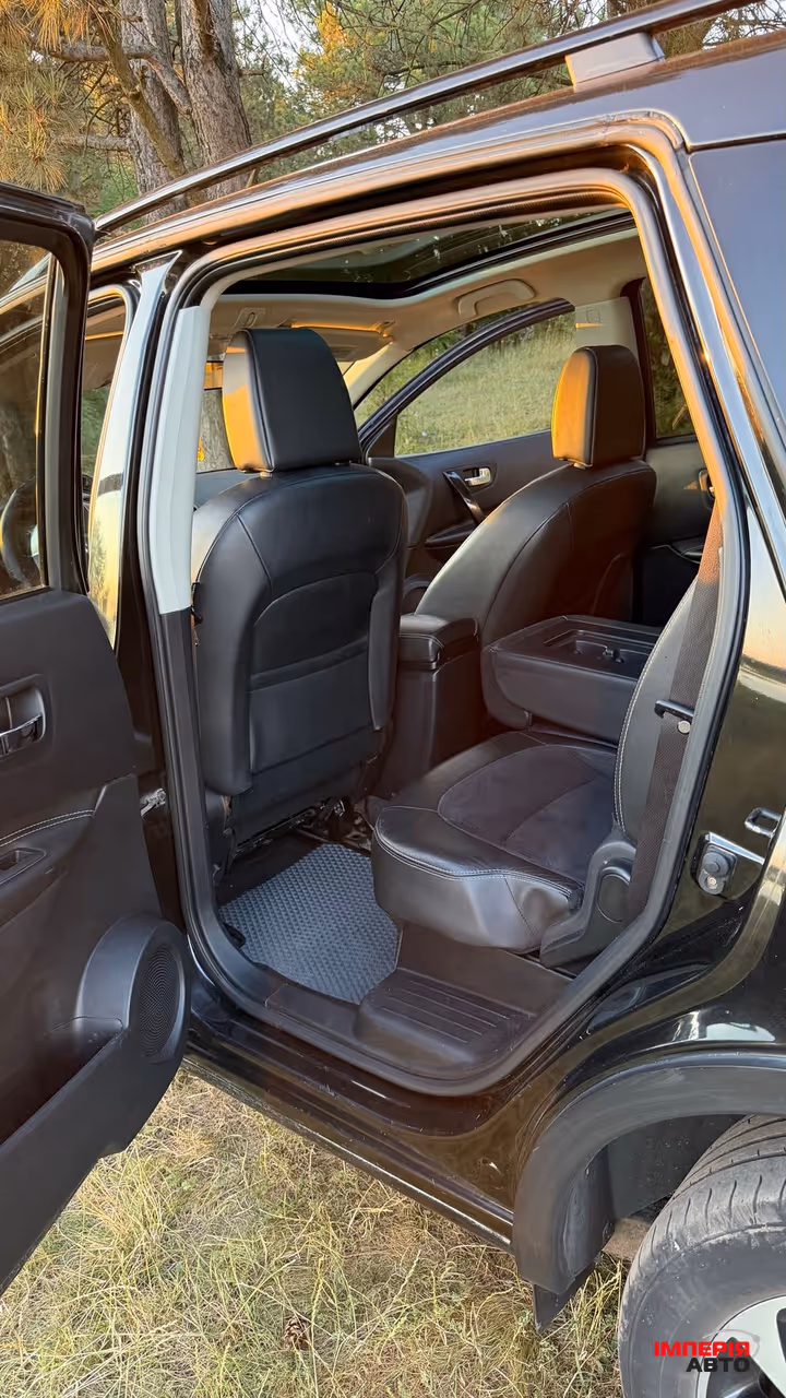 Nissan Qashqai+2 - фото 39
