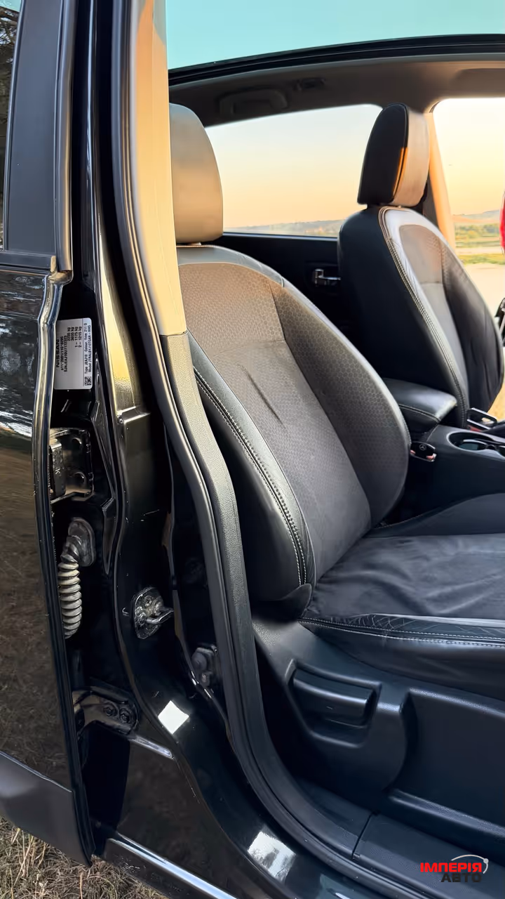 Nissan Qashqai+2 - фото 28