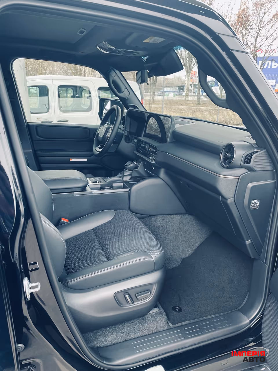 Toyota Land Cruiser Prado - фото 6