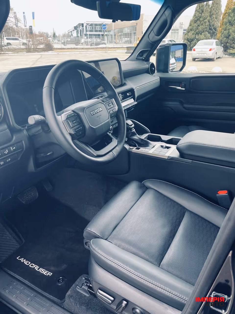 Toyota Land Cruiser Prado - фото 4