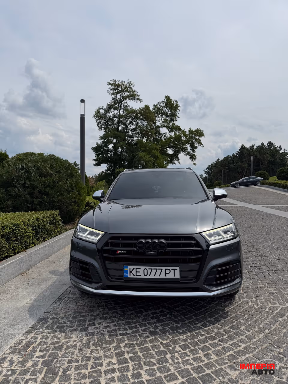 Audi SQ5 - фото 1