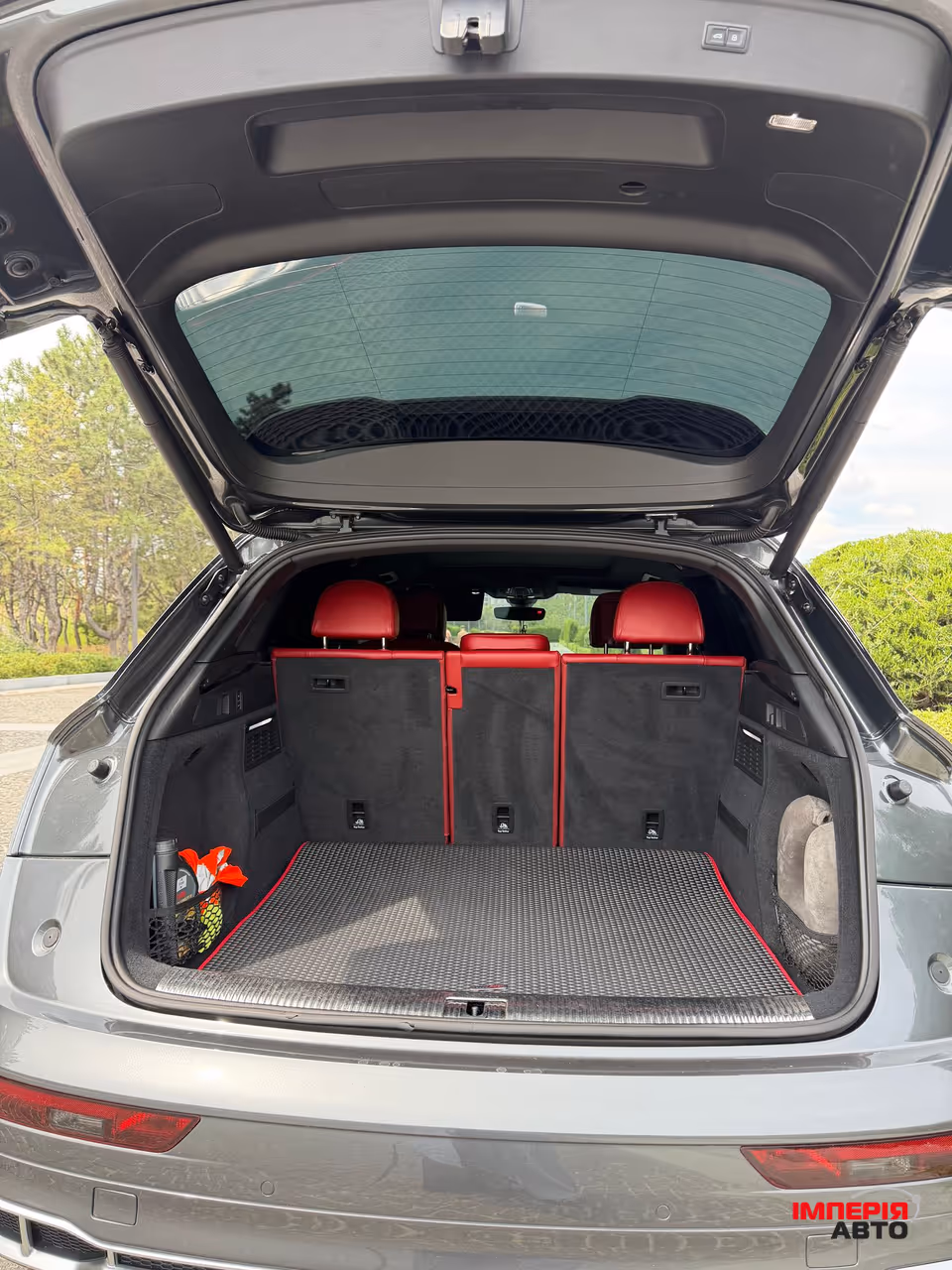 Audi SQ5 - фото 7