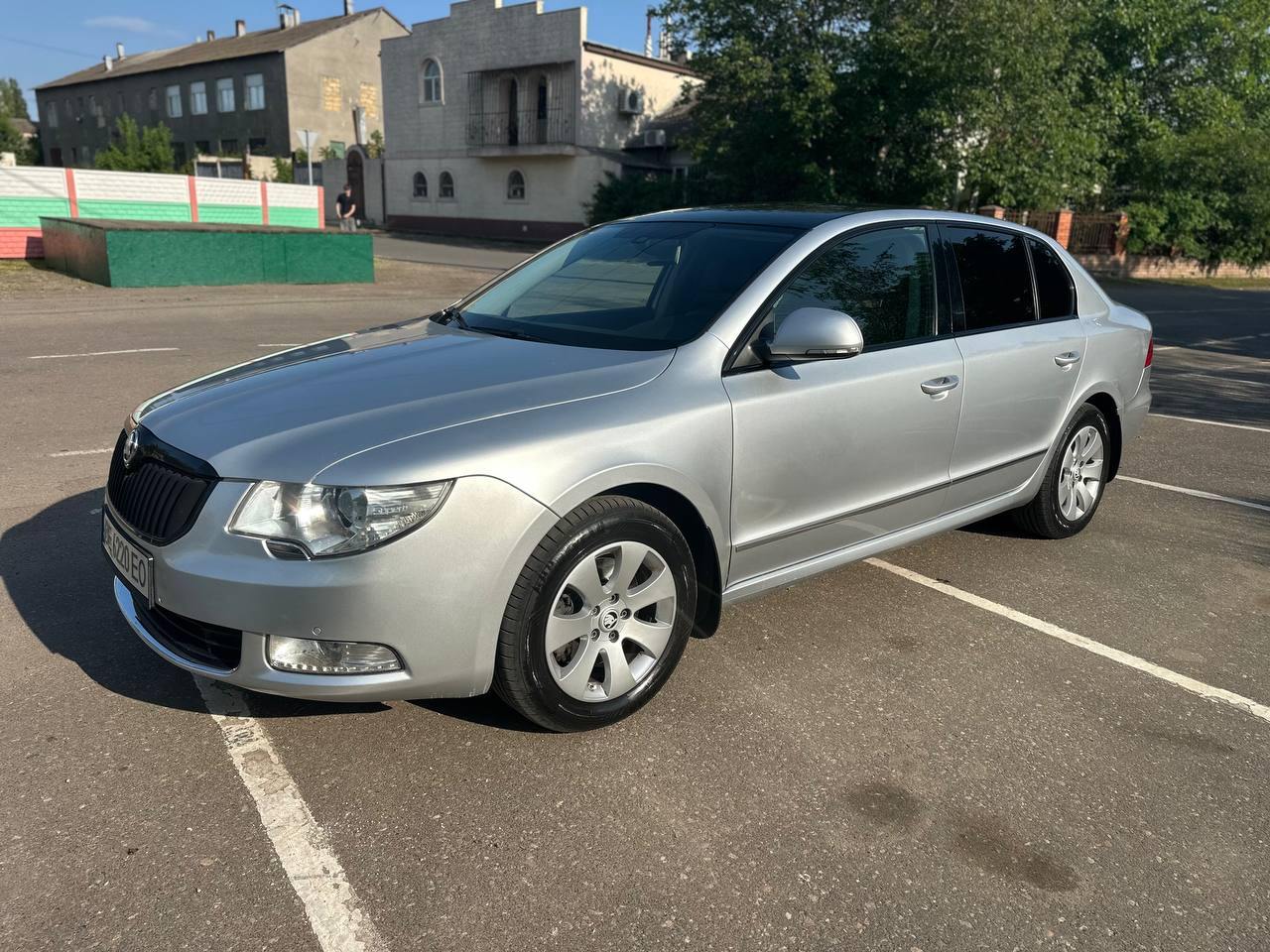 Skoda Superb - фото 10