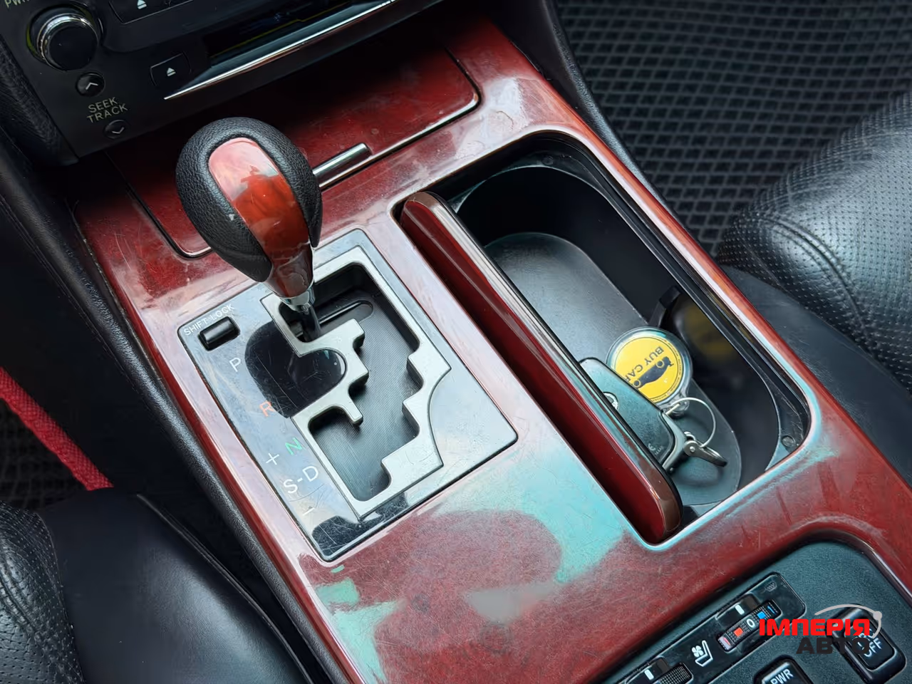 Lexus GS - фото 52