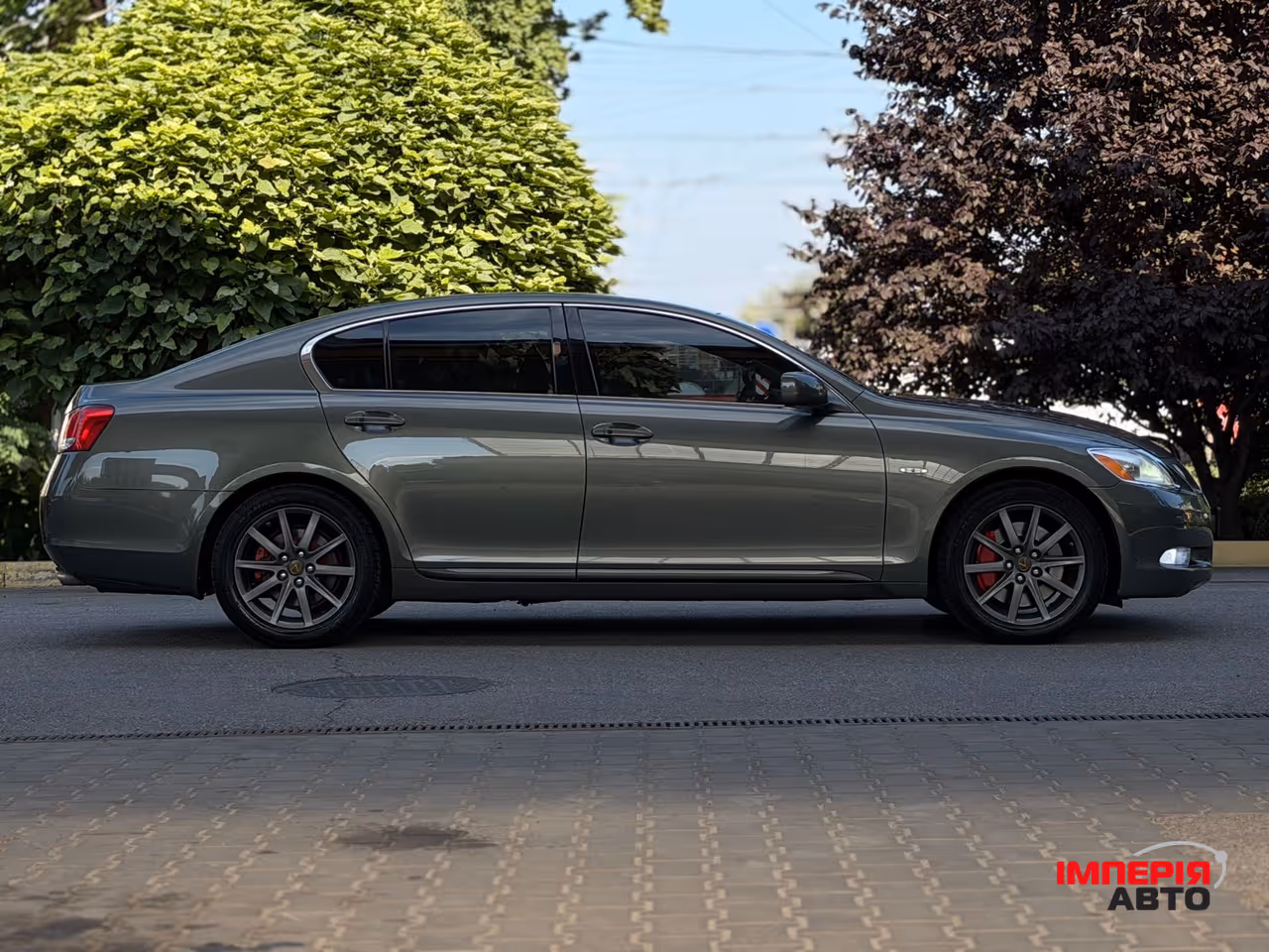 Lexus GS - фото 6