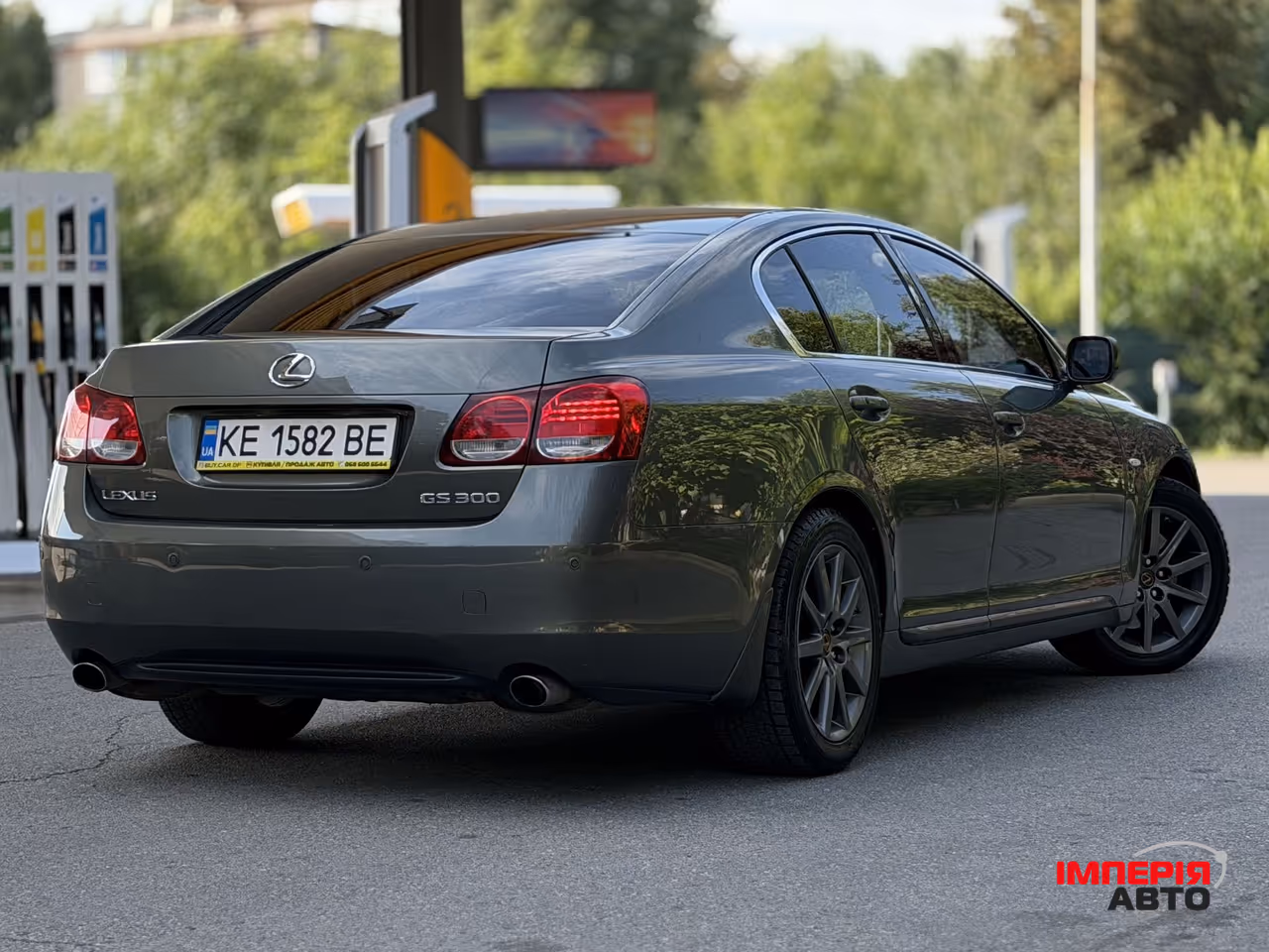 Lexus GS - фото 5