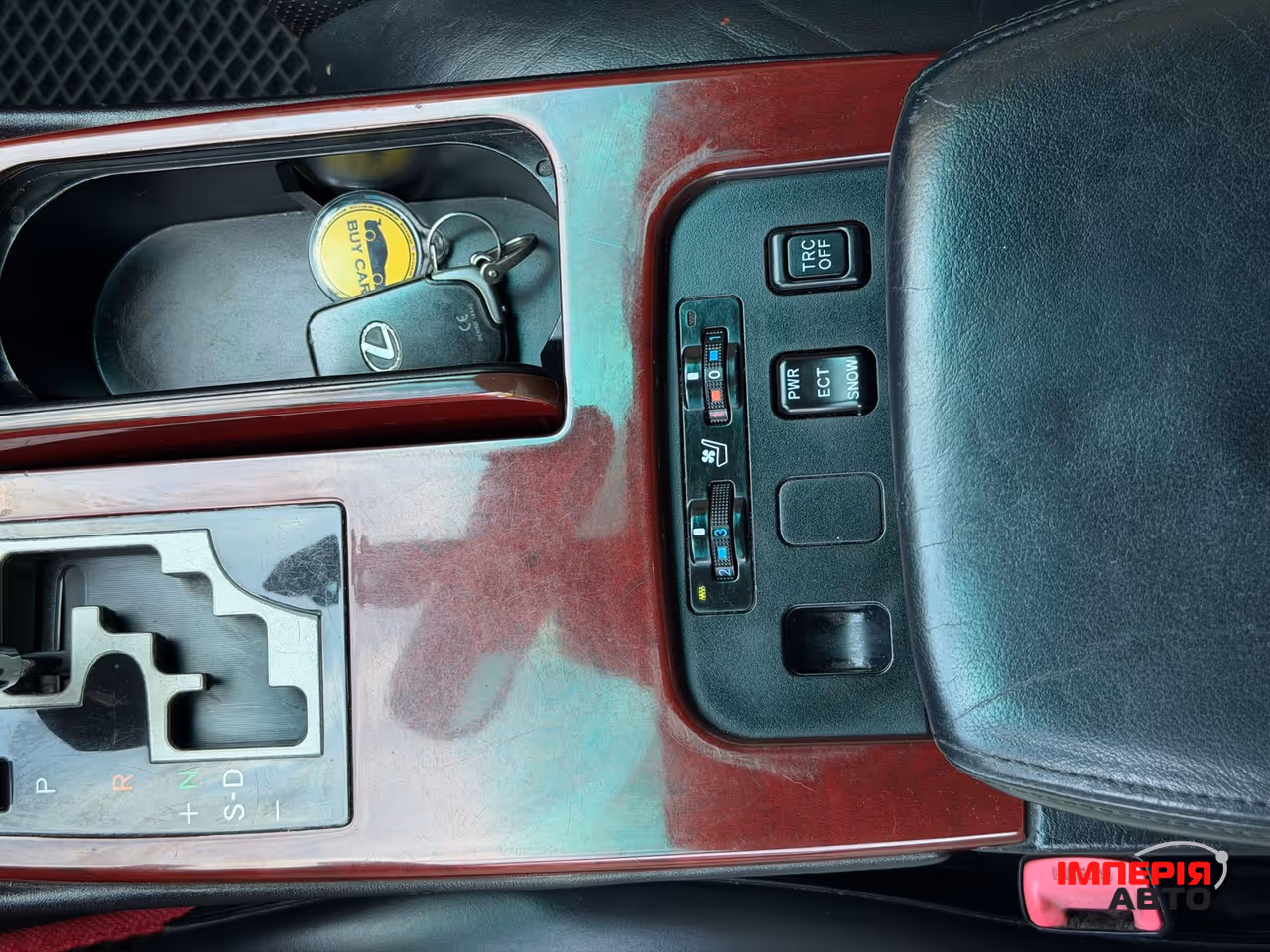 Lexus GS - фото 56