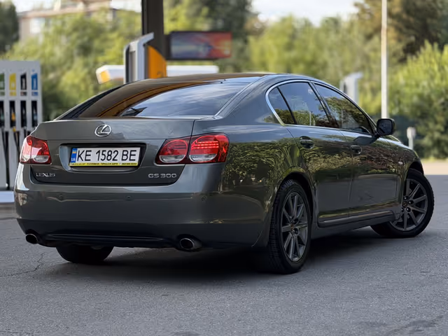 Lexus GS - зображення 5