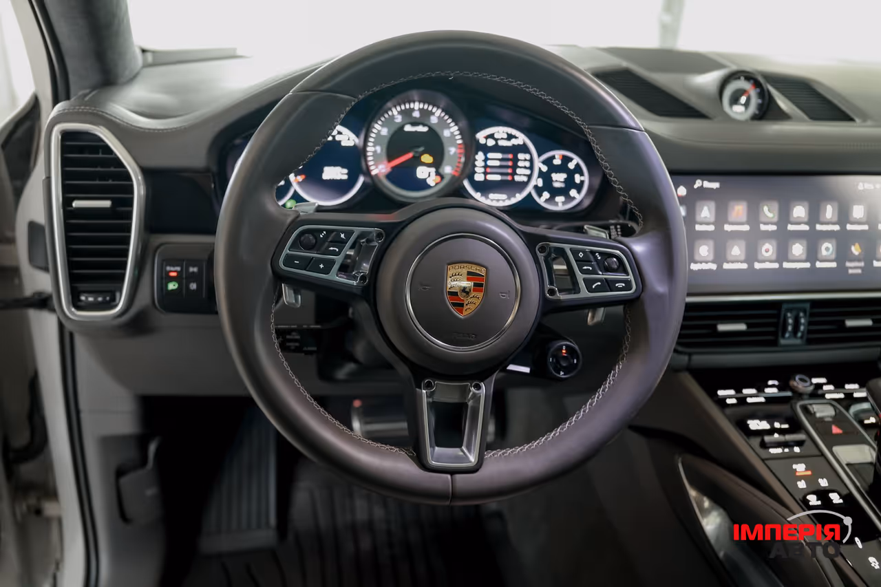 Porsche Cayenne - фото 29