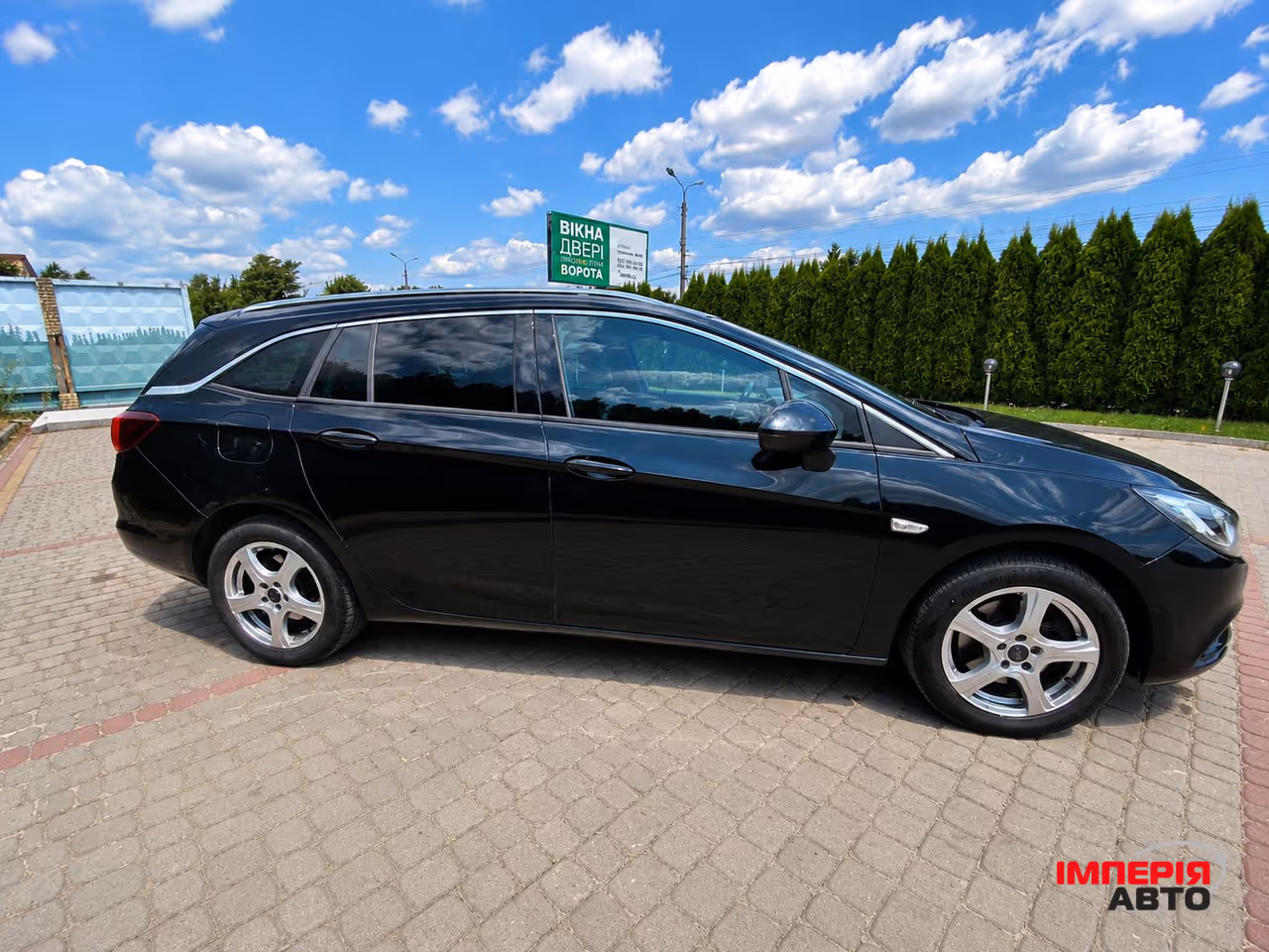 Opel Astra - фото 12