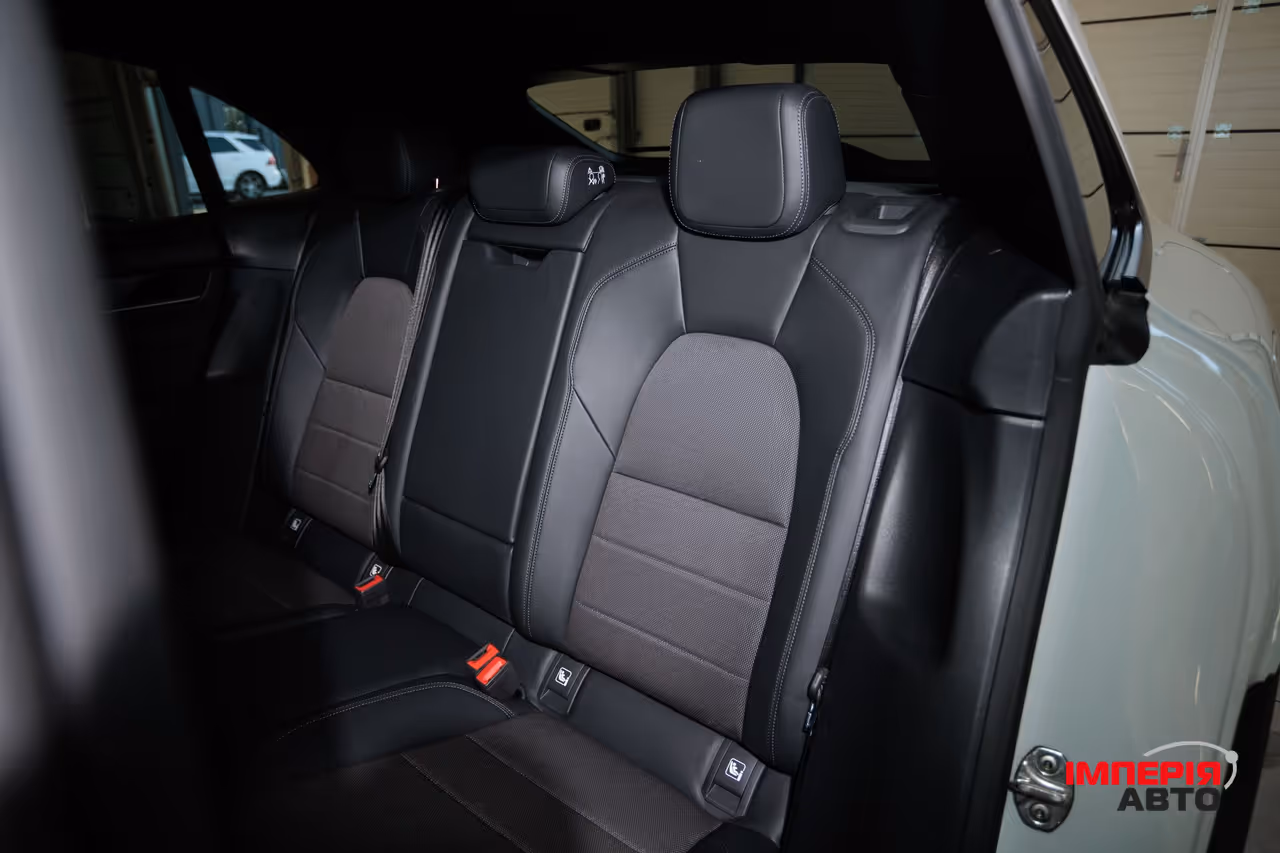 Porsche Macan - фото 25