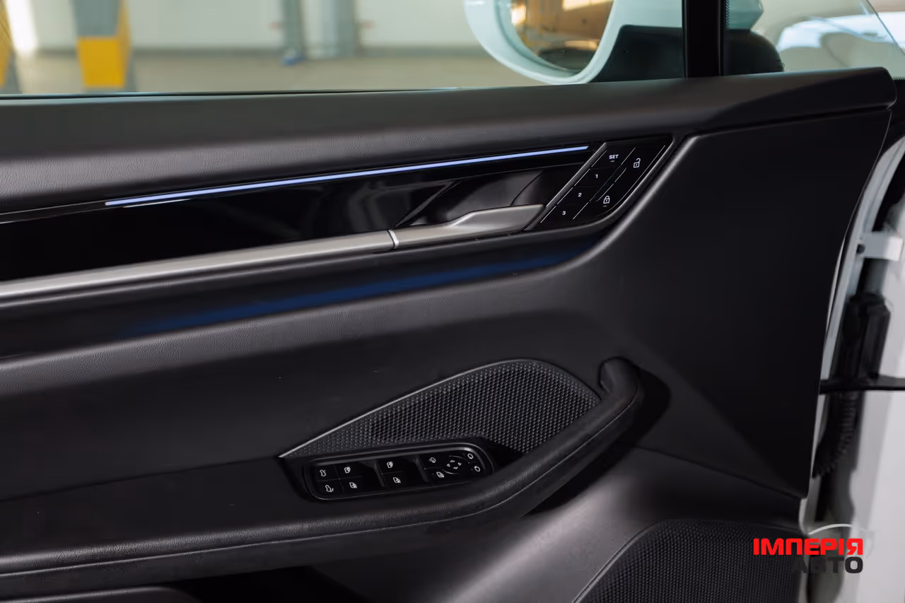 Porsche Macan - фото 20