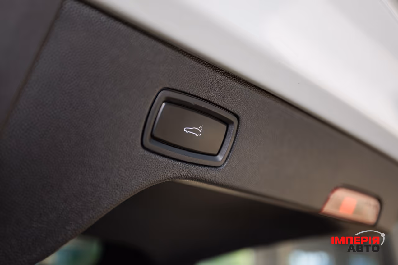 Porsche Macan - фото 28