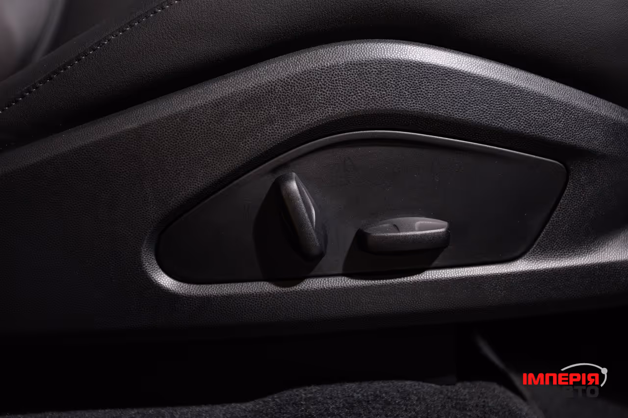 Porsche Macan - фото 34